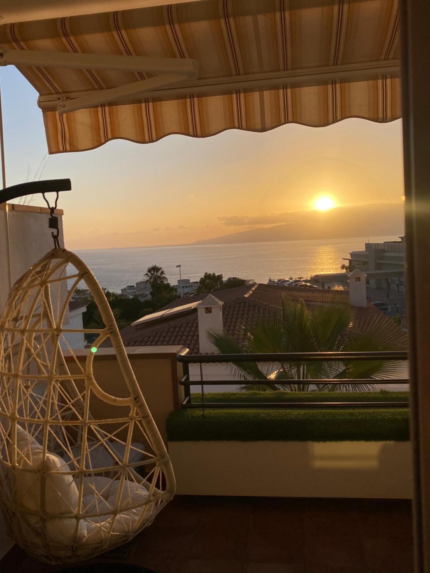 Apartment With Spectacular View In Puerto Santiago Puerto de Santiago  Eksteriør billede